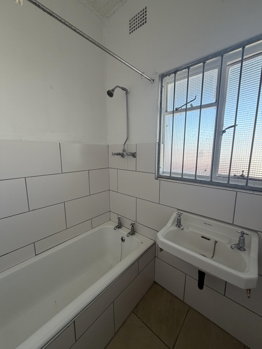 1 Bedroom Property for Sale in Belgravia Eastern Cape